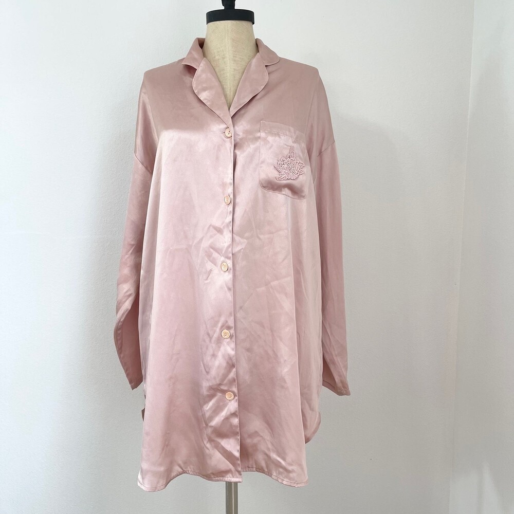 Vintage Gold Label Victoria Secret Nightgown. Size M.